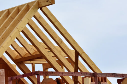 La maison ossature bois : alternative durable et écologique face aux habitations traditionnelles