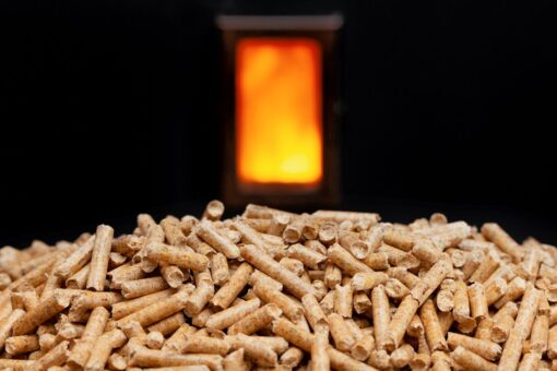 Vous cherchez à optimiser la combustion de votre poêle à granulés? 4 conseils simples et efficaces