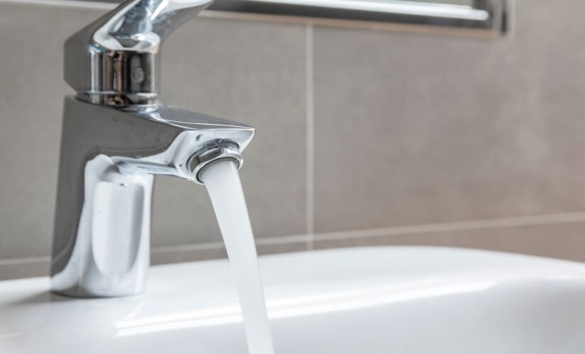 Chauffe-eau plat électrique : pourquoi investir ?