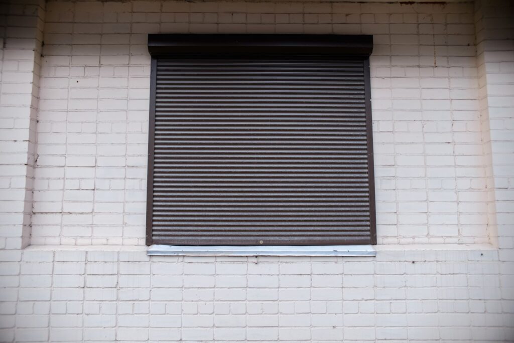 pose volet roulant rénovation techniques