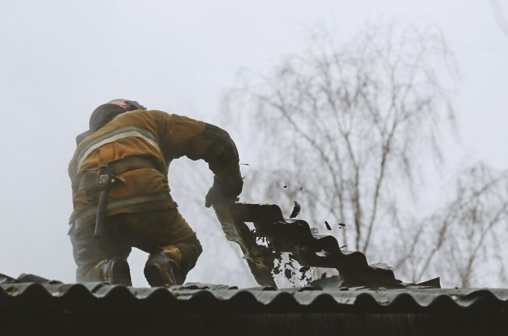 vendre maison toit amiante désamiantage artisan