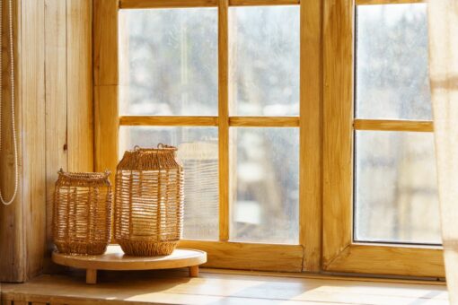 Quelle est la durée de vie d’une fenêtre en bois ? Tout ce qu’il faut savoir pour bien anticiper